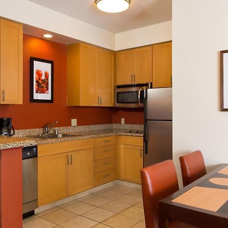 Residence Inn Kansas City Airport Esterno foto